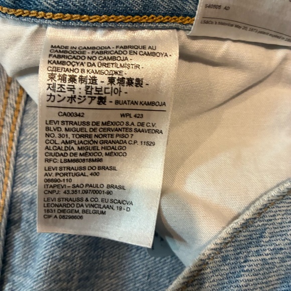 Levi's Jeans Women’s 30 Light Blue Wedgie Straight Ankle High Rise LIKE NEW! - Picture 11 of 11
